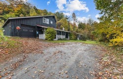 252 Spring Road, Tunbridge, VT 05077