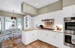 4023 Midvale, San Antonio, TX 78229