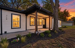 718 N Union Street, Whitesboro, TX 76273