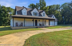 184 Holliday Trace, Raymond, MS 39154