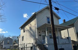 425 Somers Street, Rostraver, PA 15072