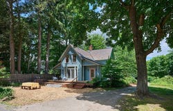 114 S Main St, Northampton, MA 01062
