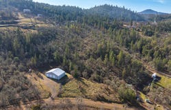 365 White Tail Drive, Eagle Point, OR 97524