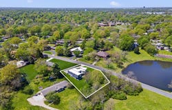 2860 E Southern Hills Boulevard, Springfield, MO 65804