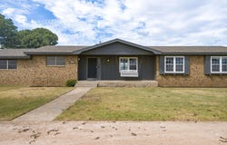 5801 E County Rd 110, Midland, TX 79706
