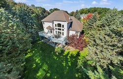 6859 Chandler Woods Drive NE, Belmont, MI 49306