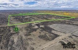 Road 1XG, Powell, WY 82435