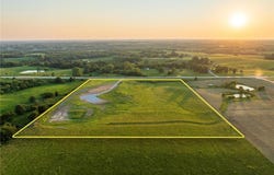 5292 N 13 Highway, Hamilton, MO 64644