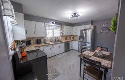 910 Bruce Street, Perryville, MO 63775