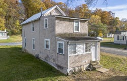 2005 Cedar Ave, Buena Vista, VA 24416
