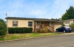 1118 W C Ave, LaCenter, WA 98629