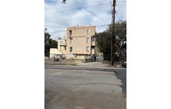 1095 N Raymond, Pasadena, CA 91103