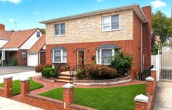 138-61 63rd Avenue, Flushing, NY 11367