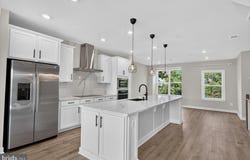 21847 EXPRESS TER, ASHBURN, VA 20147