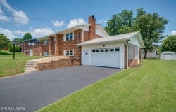 504 McCrary Drive, Morristown, TN 37814