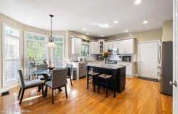 10520 Mountain Ash Ln, Prospect, KY 40059