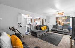 4400 Chadburne Dr, Lansing, MI 48911