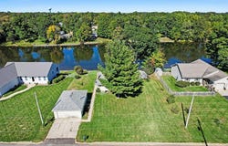 26150 S Shore Drive, Mendon, MI 49072