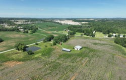 Happy Valley Rd., Glasgow, KY 42141