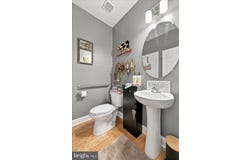 16708 RIVER VIEW CIR, BRISTOL, PA 19007
