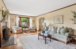 23 Wisteria Avenue, Mineola, NY 11501