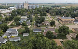 206 E 1st Street, Everly, IA 51338