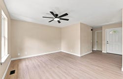 516 E Springfield Street, Aurora, MO 65605