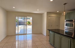 6411 West, Inglewood, CA 90302