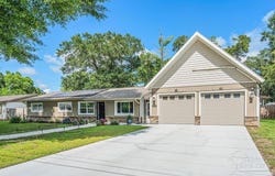 4708 Dean Dr, Pace, FL 32571