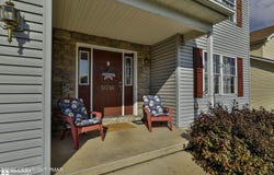 5016 Foxrun Lane, Whitehall, PA 18052