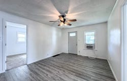 2005 Woodlawn, Terre Haute, IN 47805