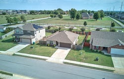 1030 Meadowridge Drive, Centerton, AR 72719