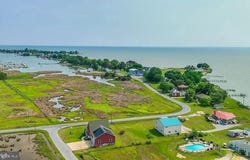 2576 HOOPERS ISLAND RD, FISHING CREEK, MD 21634