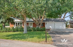 1006 Warren, Gillette, WY 82716