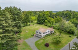 14 Long View Drive, Simsbury, CT 06070