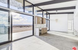 250 Ducor Ave, Landers, CA 92284