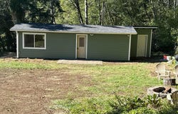 6260 BLACK BEAR Rd, Florence, OR 97439
