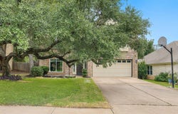 8005 Doe Meadow Dr, Austin, TX 78749