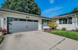73 Devonshire Circle, Elgin, IL 60123
