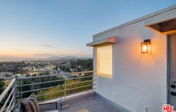 1098 Everett Pl, Los Angeles, CA 90026