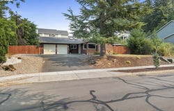 16300 SE ECKERT Ln, Damascus, OR 97089