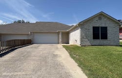 268 Brae Burn Circle, Meadowlakes, TX 78654