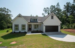 186 Connally Place, Griffin, GA 30223