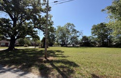 E 3rd Avenue, Chadbourn, NC 28431