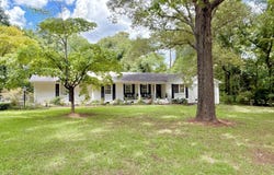 2778 Forrest Drive, Kinston, NC 28504