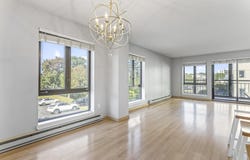 205 E Grand Avenue, Old Orchard Beach, ME 04064