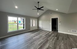 217 Open Meadows Dr, Bardstown, KY 40004