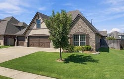 12544 S 71st E Avenue, Bixby, OK 74008
