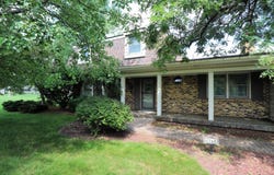 8560 Appleblossom Lane, Flushing, MI 48433