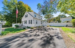 4 Hayward Place, Hudson, NH 03051